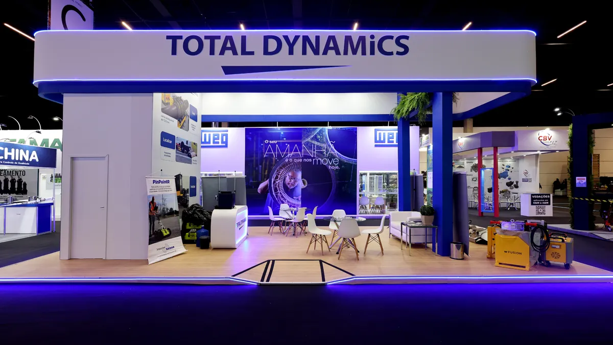 Stand da Total Dynamics montado pela Griffin Montagens em feira