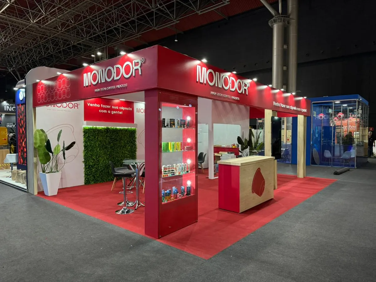 Stand da Monodor montado pela Griffin Montagens em feira
